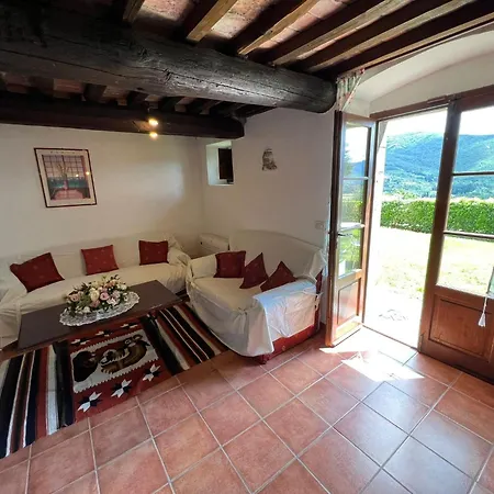 Patrizia Villa Cortona