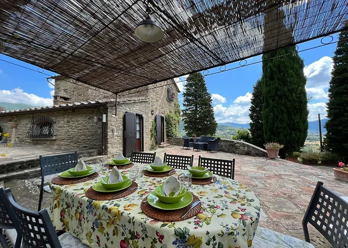 Patrizia Villa Cortona